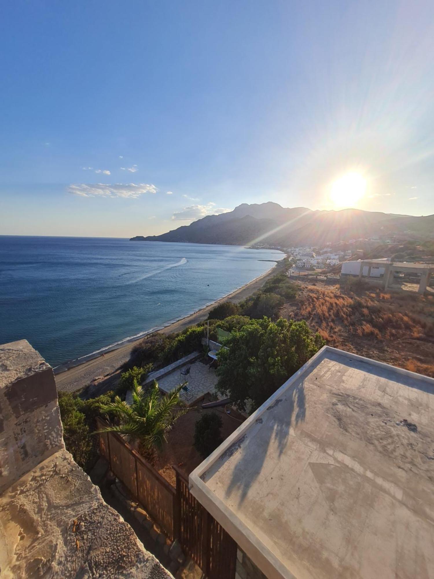 Villa Petrino Tsoútsouros Екстериор снимка